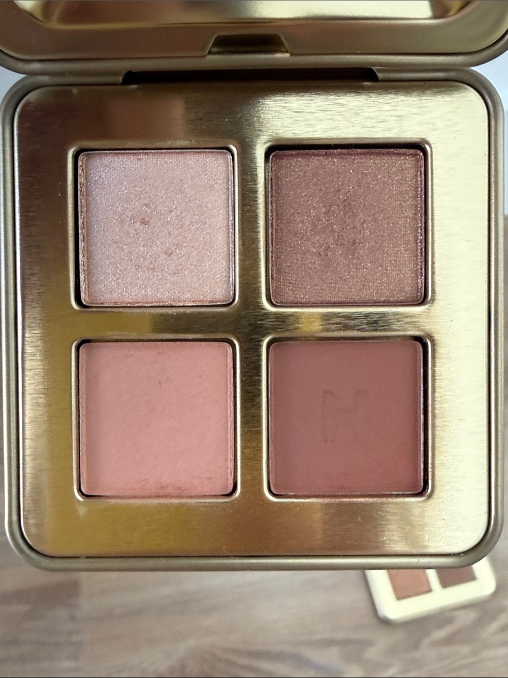 Hourglass Dual 4-Shade Eyeshadow Quads — Pink & Warm Neutral - Picture 6 of 7